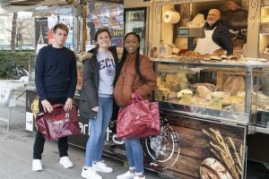 Students shopping