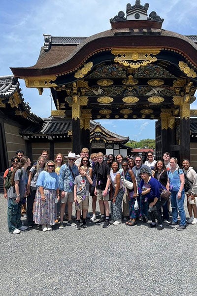 Class at Nijo Castle