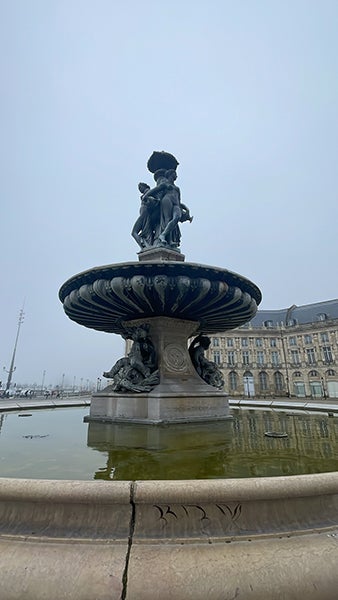 Fountain in Bordeaux